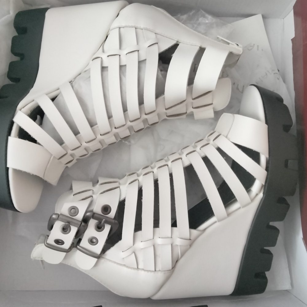 White and Black Wedge Shoes with Unique Support System